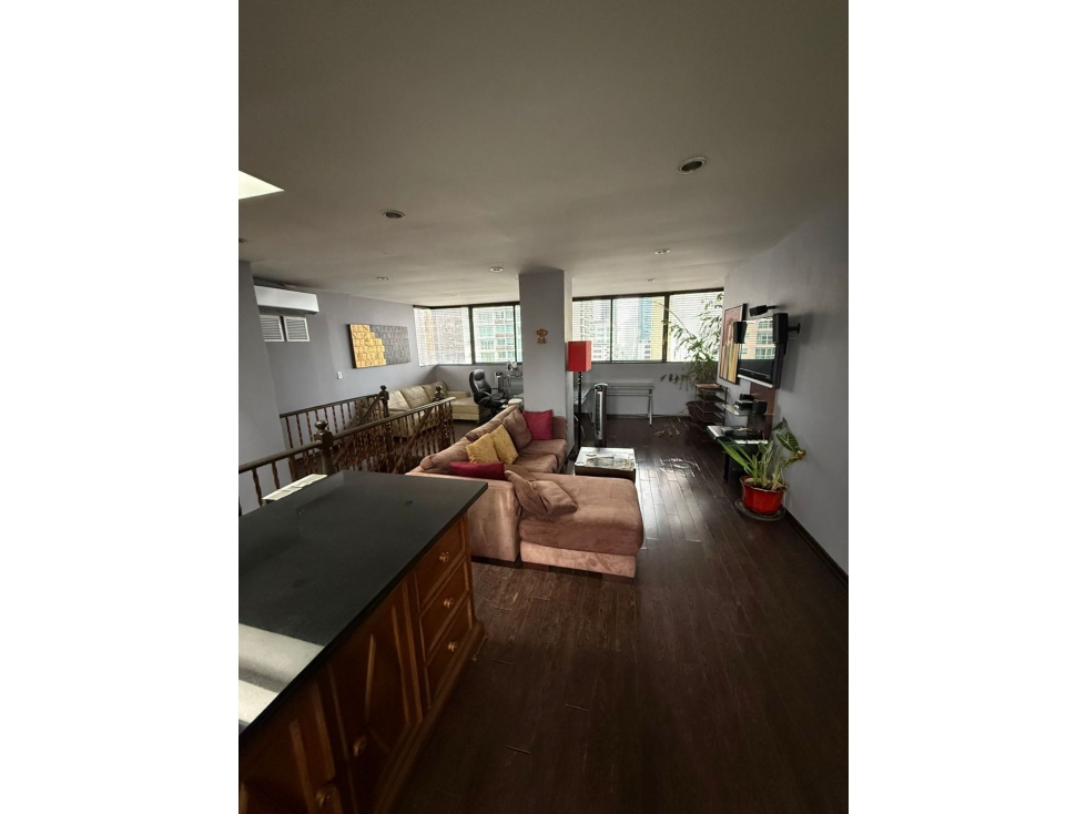 Alquilo apartamento en Obarrio amoblado 300 m² 3 recámaras Estudio — foto 3