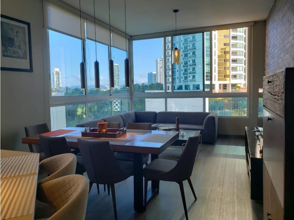 Alquilo apartamento en Ph Castellammare 3 recámaras amoblado