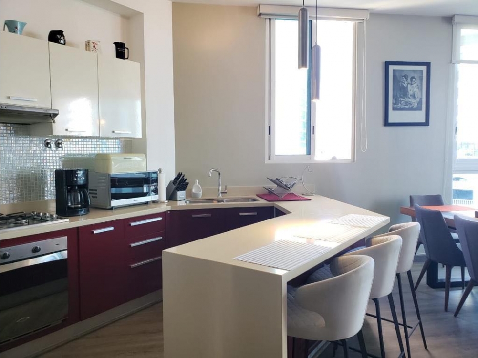 Alquilo apartamento en Ph Castellammare 3 recámaras amoblado - 2