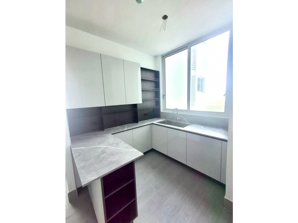 ALQUILO APARTAMENTO EN PH IVY, SANTA MARIA GOLF CLUB — foto 5