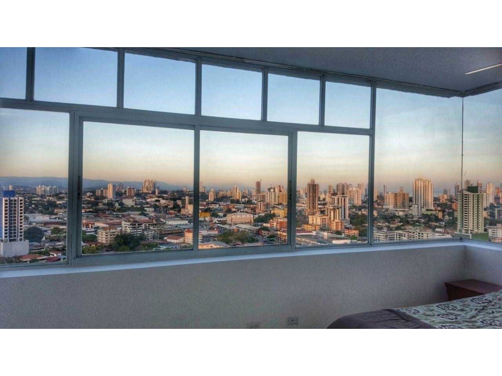 ALQUILO APARTAMENTO EN PH VIVENDI TOWER T100 AMOBLADO