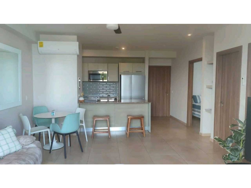 ALQUILO APARTAMENTO EN PLAYA GORGONA, CON VISTA Y ACCESO A LA PLAYA - 2