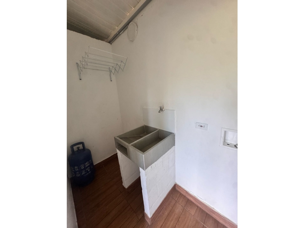 Alquilo apartamento en San Félix bello Antioquia — foto 5