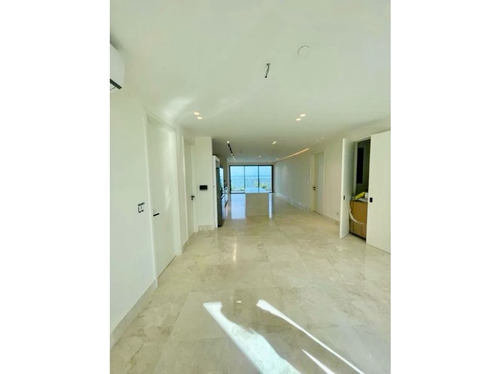 VENTA DE APARTAMENTO EN OCEAN REEF ISLANDS — foto 3