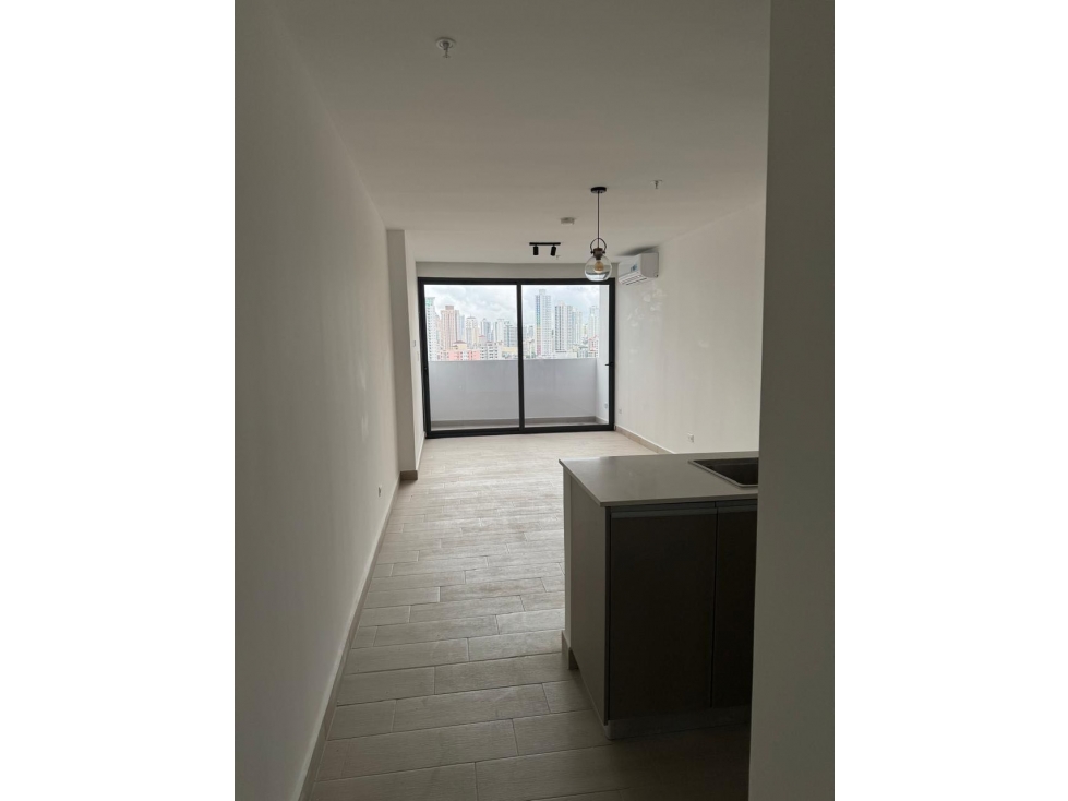 Alquilo apartamento nuevo en San Francisco Sky 66 3 Recámaras, balcón — foto 3