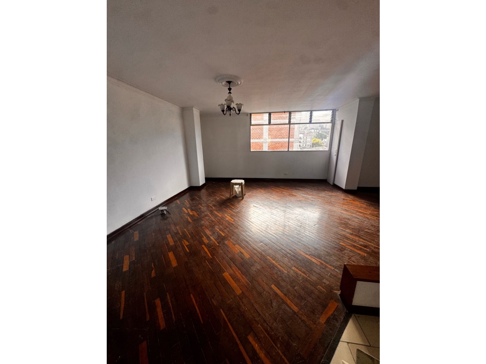 Alquilo apartamento para uso comercial en los colores — foto 4