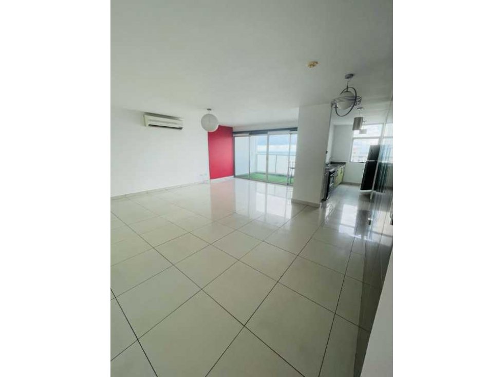 OFREZCO EN VENTA APARTAMENTO L/B EN EL PH MOON TOWER 2REC — foto 3