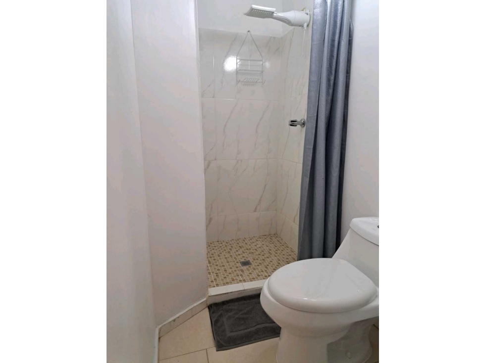 ALQUILO APARTAMENTO POR 3 MESES LOS ALGARROBOS - 5