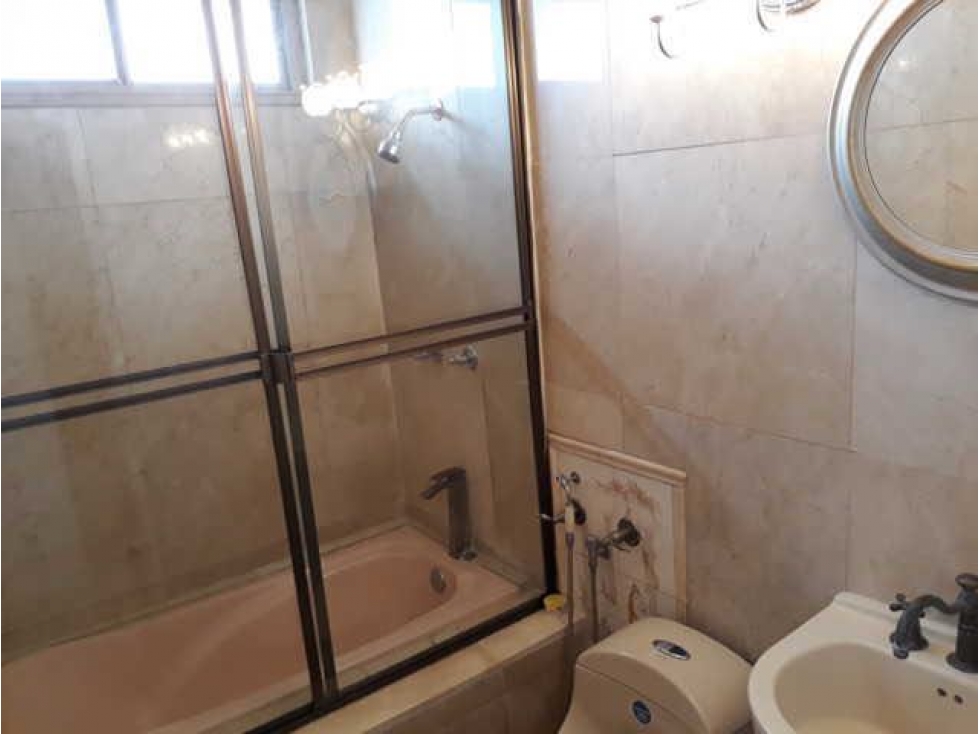 Alquilo apartamento San Francisco cerca del parque Omar dos recámaras - 4