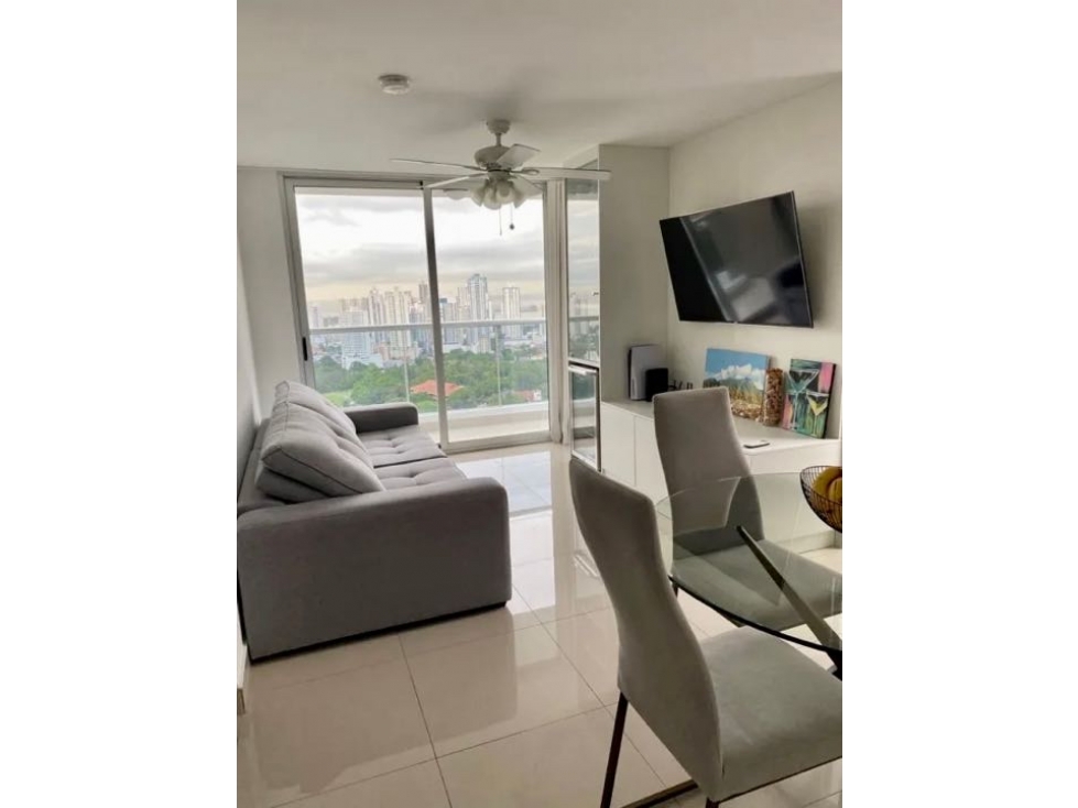 ALQUILO APARTAMENTO SEMI-AMOBLADO EN CARRASQUILLA AM