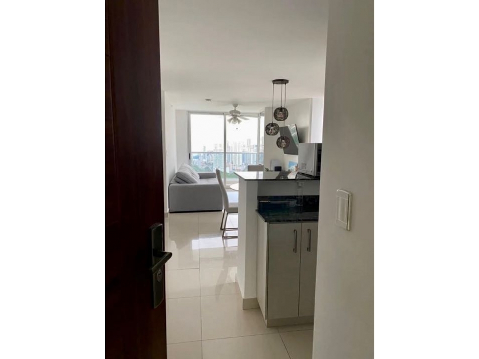 ALQUILO APARTAMENTO SEMI-AMOBLADO EN CARRASQUILLA AM — foto 3
