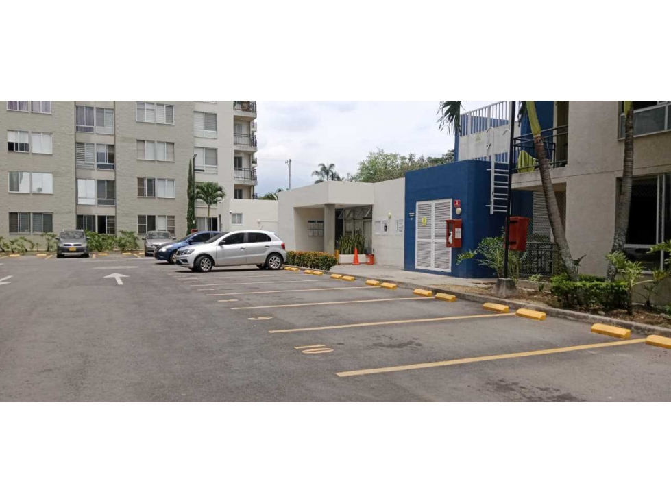apartamento en alquiler sur de cali barrio Bochalma unidad granadillo — foto 2