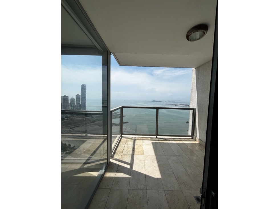 Alquilo bello apartamento en Yoo Panamá 2600$ — foto 6
