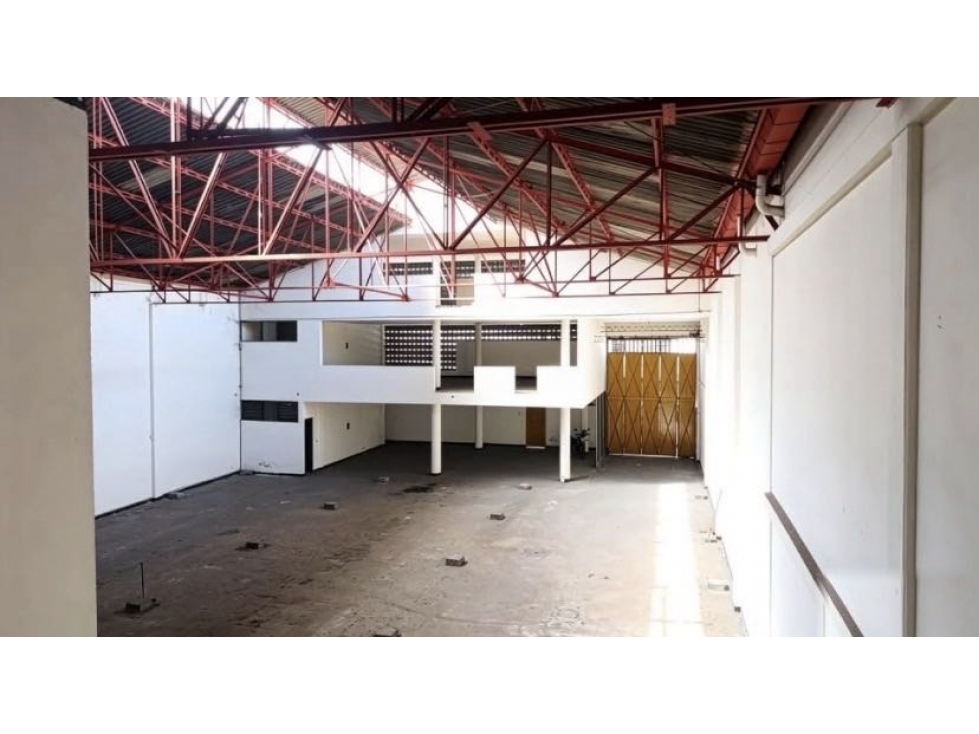 Alquilo Bodega 2.300mts centro de Cali - 2