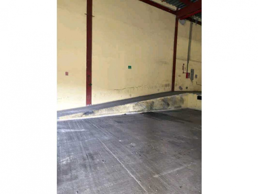 ALQUILO BODEGA EN COCO SOLITO COLON ZONA LIBRE 4500m2 - 6