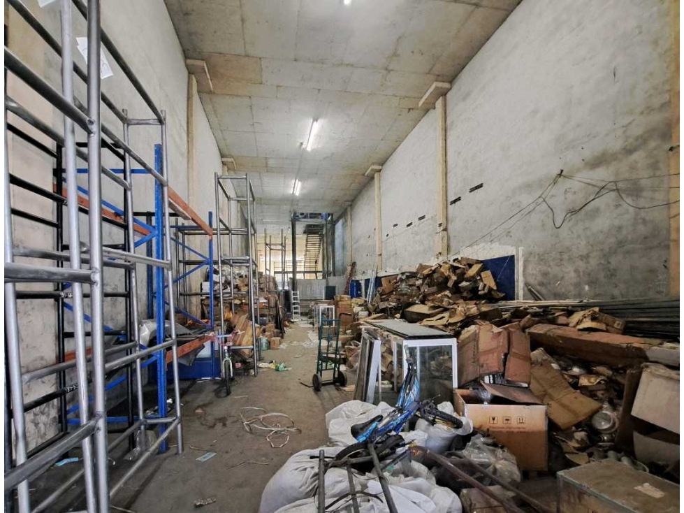 ALQUILER BODEGA ZONA LIBRE COLON 1800 METROS VV — foto 6