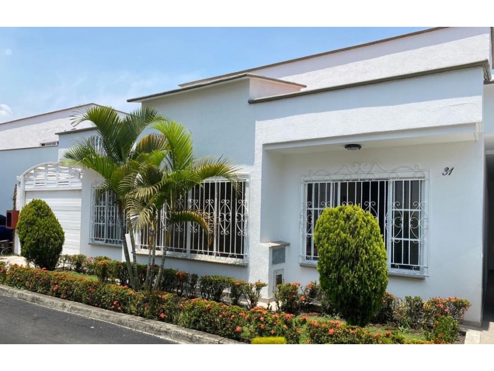 vendo o alquilo casa en condominio 145 mts2 Ciudad Jardín VZ