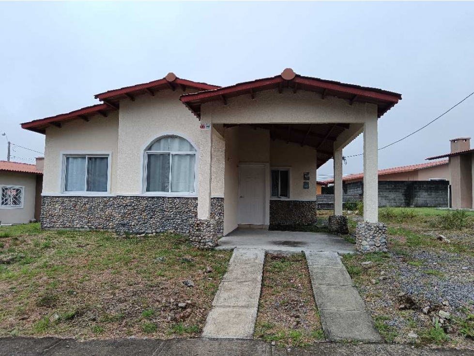 ALQUILO CASA 3HAB 2BA ALTO BOQUETE