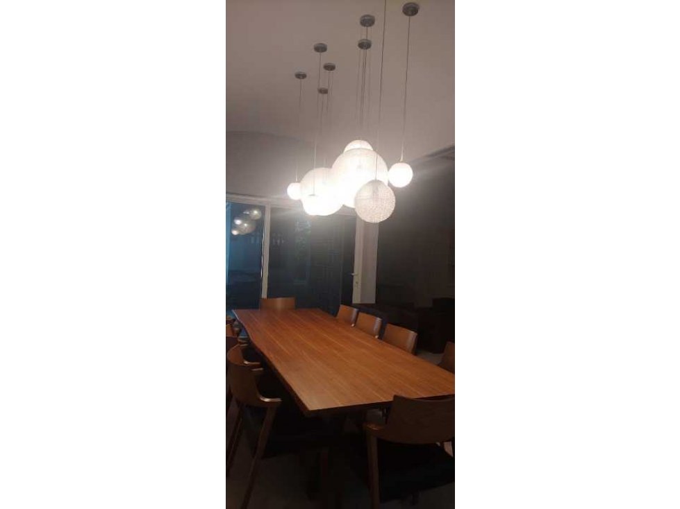 ALQUILO CASA AMPLIA 900MTS2 4 REC - 4
