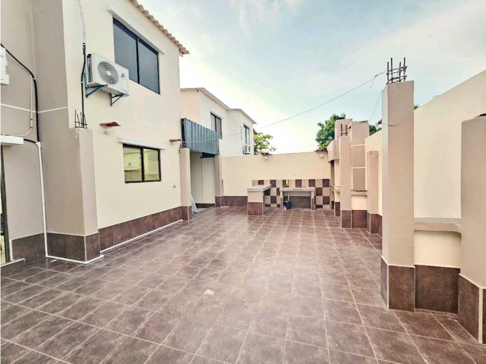 Alquilo casa amoblada, urb. ciudad del sol - 1