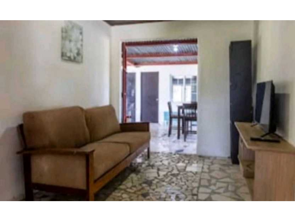 ALQUILO CASA CHAME NUEVA GORGONA AMOBLADA 5R — foto 4