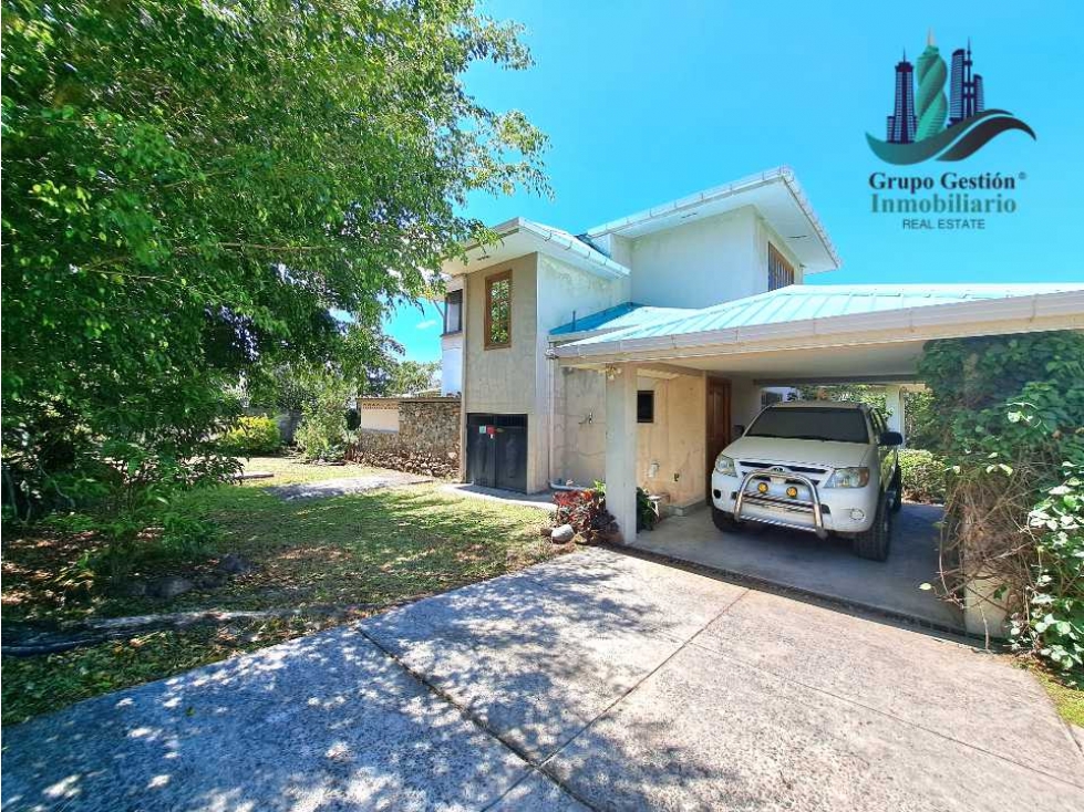 VENDO CASA DE 2 HAB 3 BAÑOS ALTO BOQUETE — foto 2