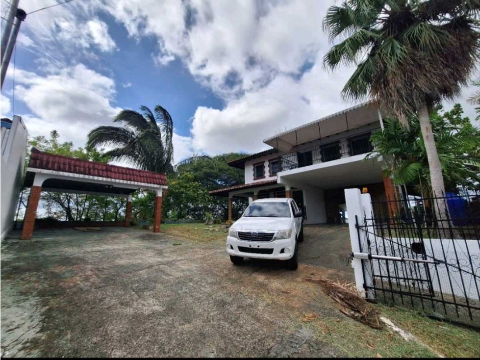 ALQUILO CASA DE 700M2 EN EL DORADO CON ELEVADOR - 2