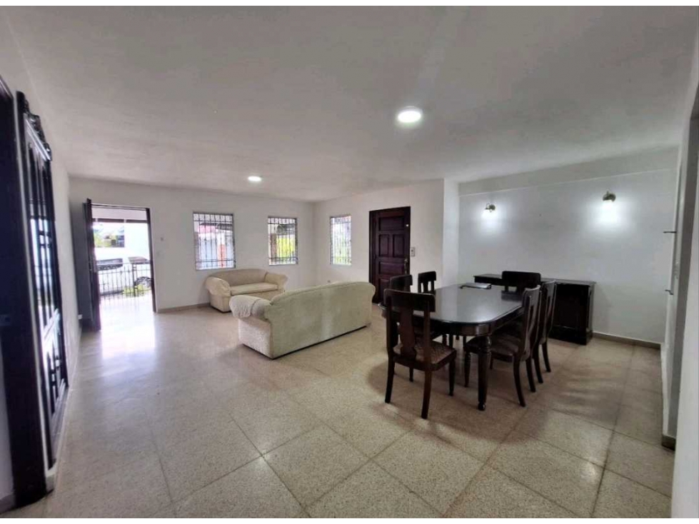 ALQUILO CASA DE 700M2 EN EL DORADO CON ELEVADOR - 6