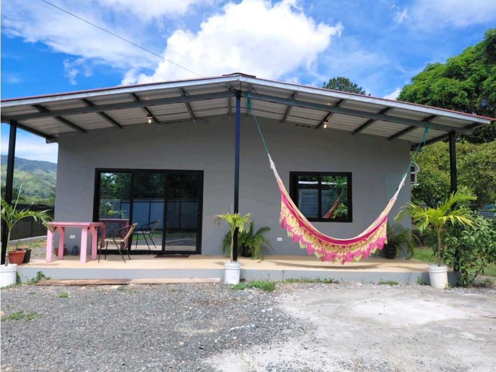 ALQUILO CASA DE CAMPO EN CAPIRA AMOBLADA 3 RECÁMARAS
