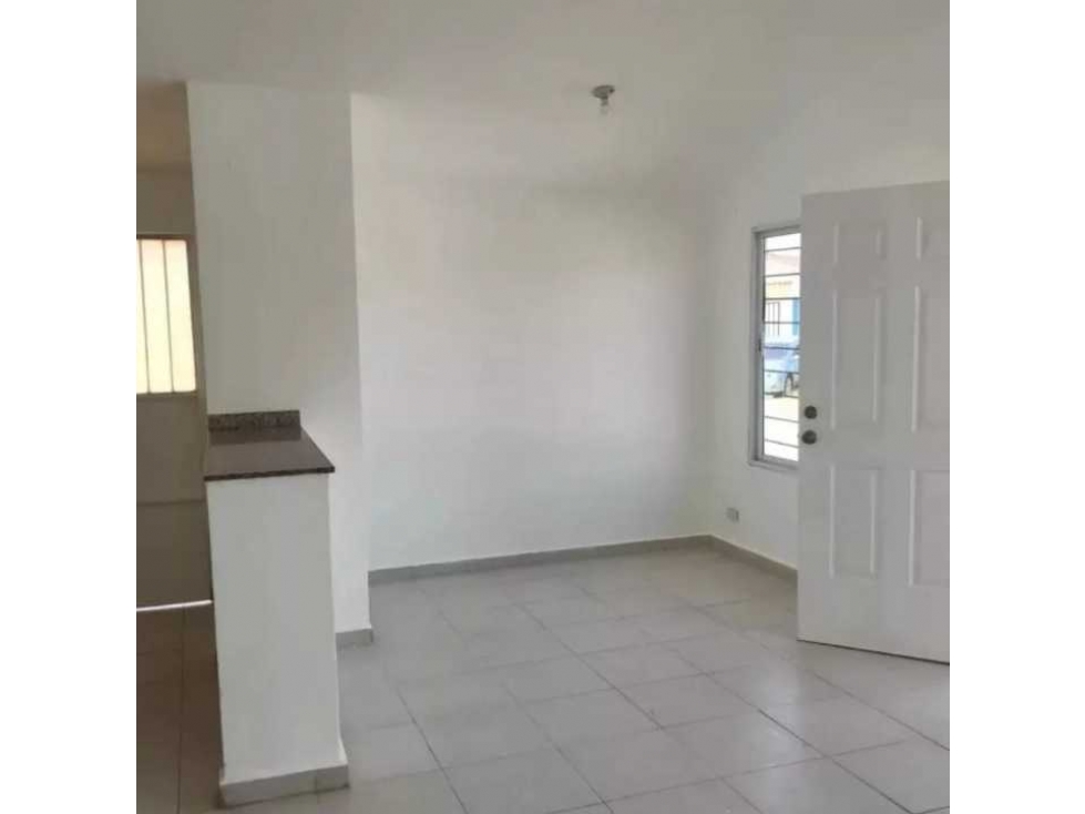 ALQUILO CASA EN ARRAIJAN CIUDAD DEL FUTURO 3R BARRIADA ARAGÓN — foto 3