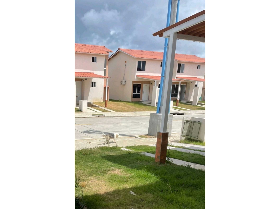 ALQUILO CASA EN ARRAIJAN CIUDAD DEL FUTURO PH CANTABRIA DUPLEX — foto 2