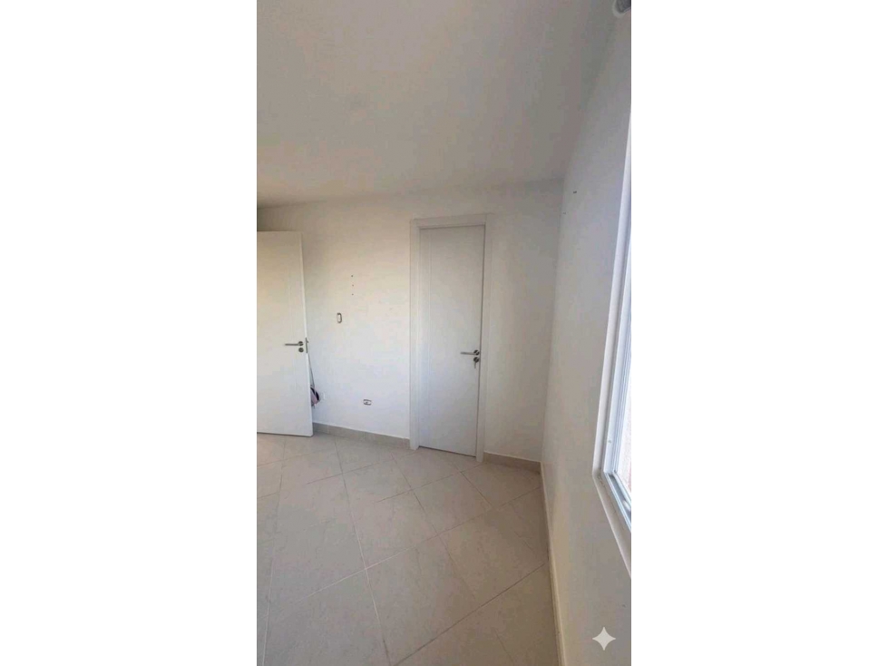 ALQUILO CASA EN ARRAIJAN CIUDAD DEL FUTURO PH CANTABRIA DUPLEX — foto 5