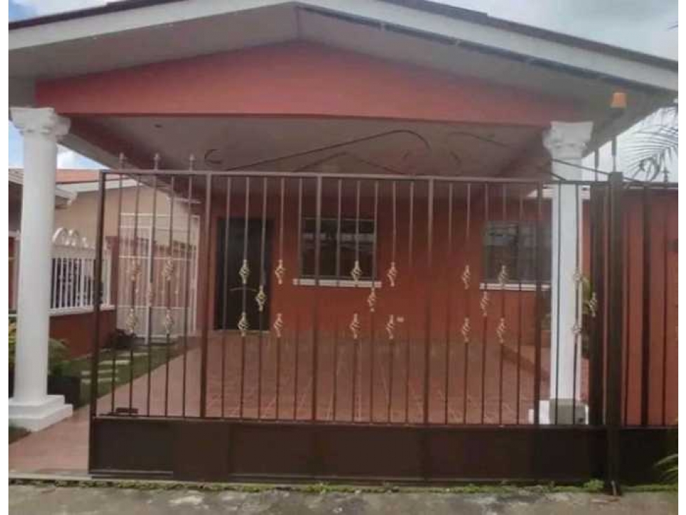 ALQUILO CASA EN ARRAIJAN PH QUINTAS DE NUEVA ARRIJAN