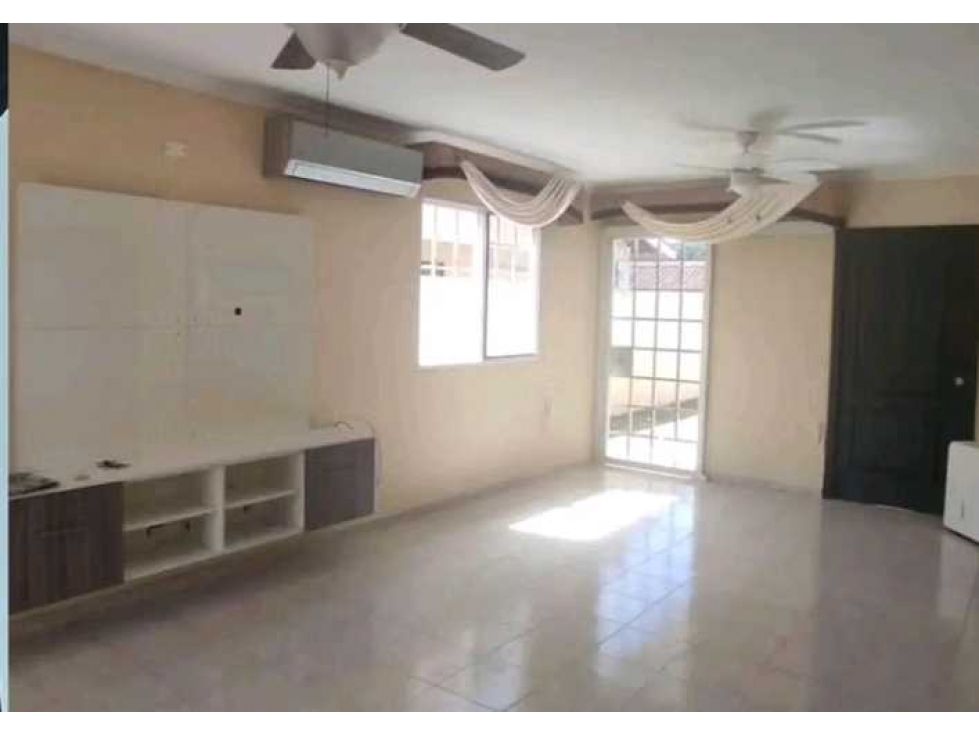 ALQUILO CASA EN ARRAIJAN PH QUINTAS DE NUEVA ARRIJAN — foto 5