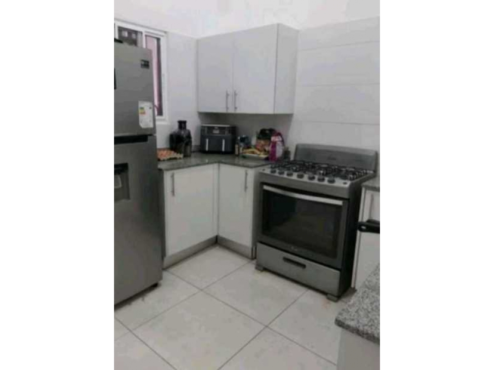 ALQUILO CASA EN ARRAIJAN PH RESIDENCIAL VISTA VERDE AMOBLADA — foto 4