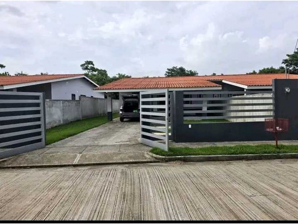 ALQUILO CASA EN ARRAIJAN VILLAS DE CHAPALA