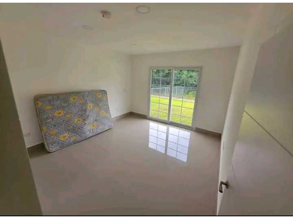 ALQUILO CASA EN ARRAIJAN VILLAS DE CHAPALA — foto 5