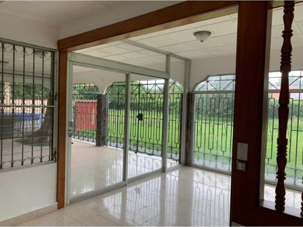 ALQUILO CASA EN EL CORAZON COMERCIAL DE DAVID — foto 3