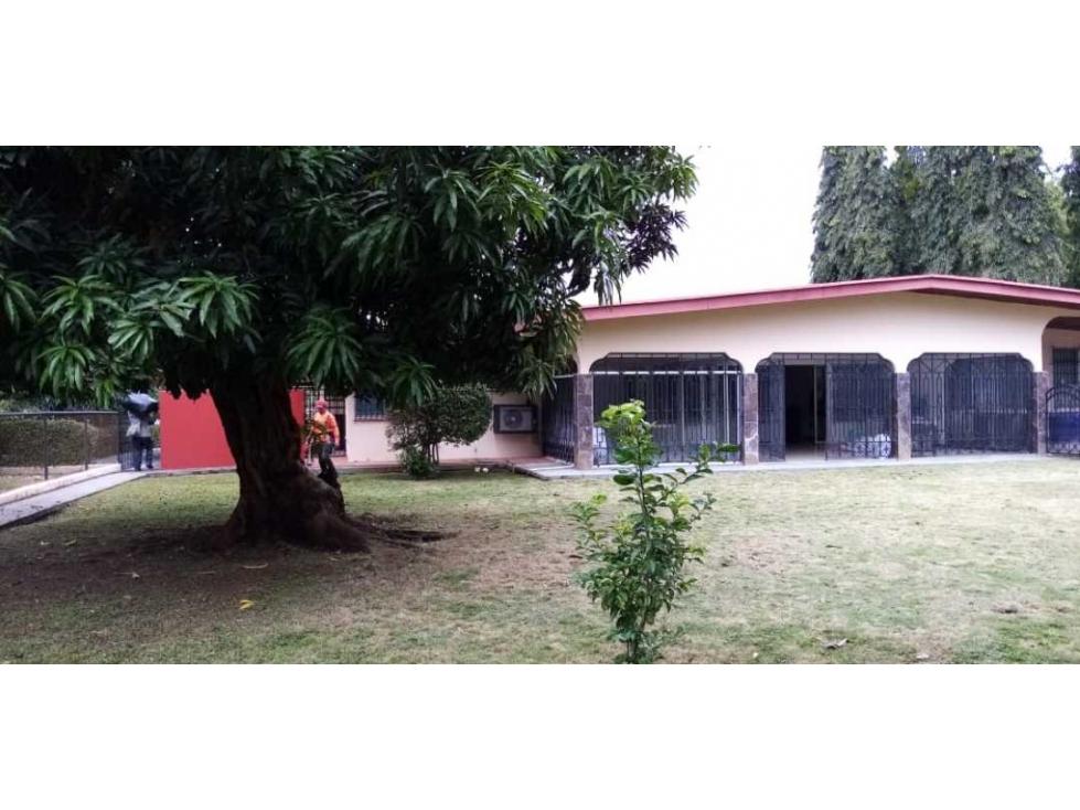 ALQUILO CASA EN EL CORAZON COMERCIAL DE DAVID — foto 2