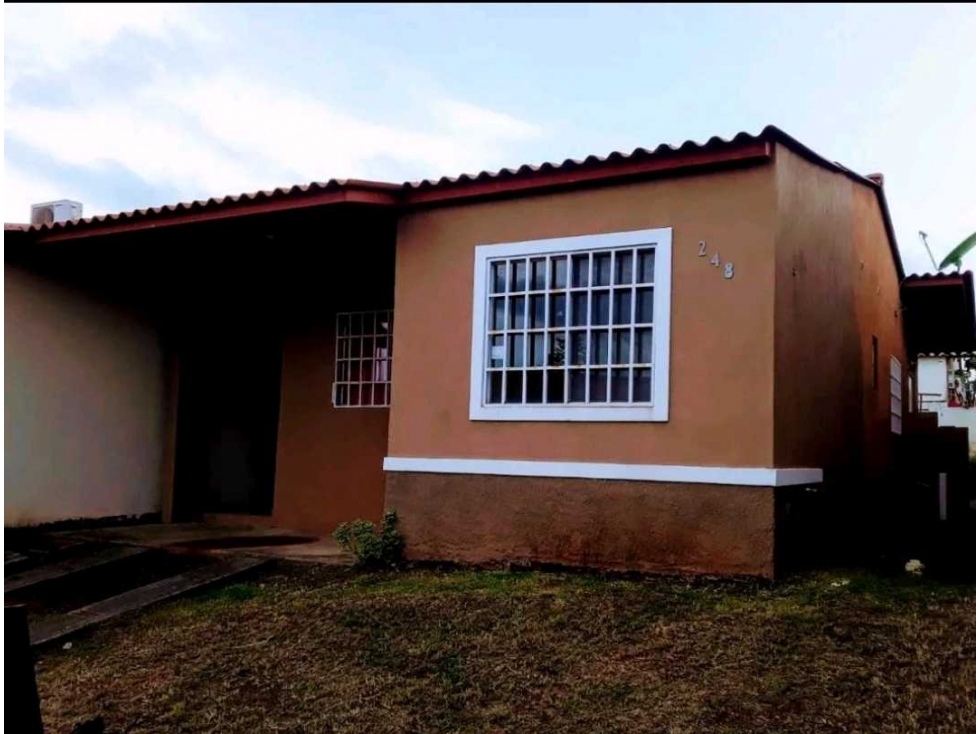 ALQUILO CASA EN LA CHORRERA ARBOLEDA PH LOS ALMENDROS - 1