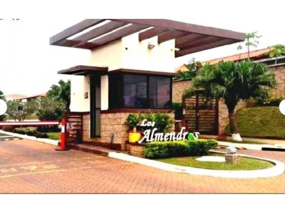 ALQUILO CASA EN LA CHORRERA ARBOLEDA PH LOS ALMENDROS
