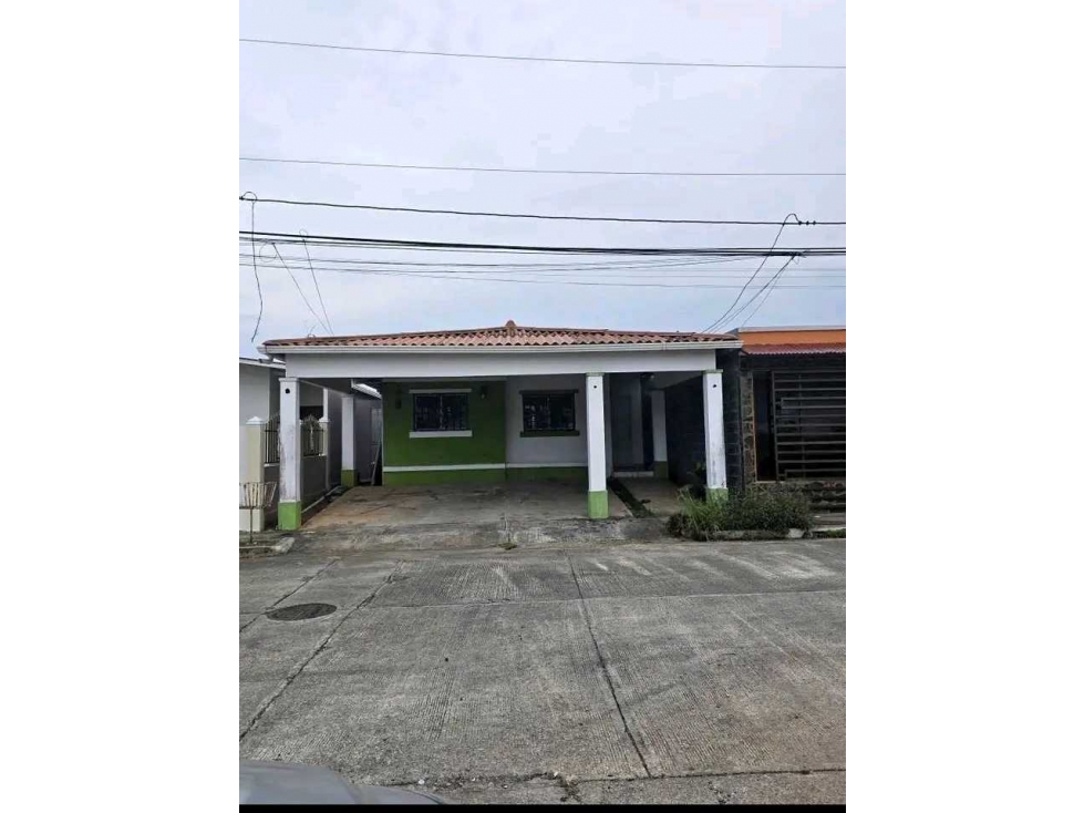 ALQUILO CASA EN LA CHORRERA COSTA OESTE