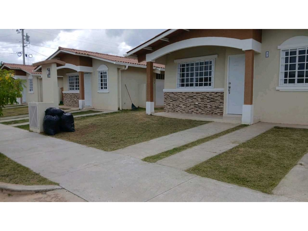 ALQUILO CASA EN LA CHORRERA PH MAR PACÍFICO