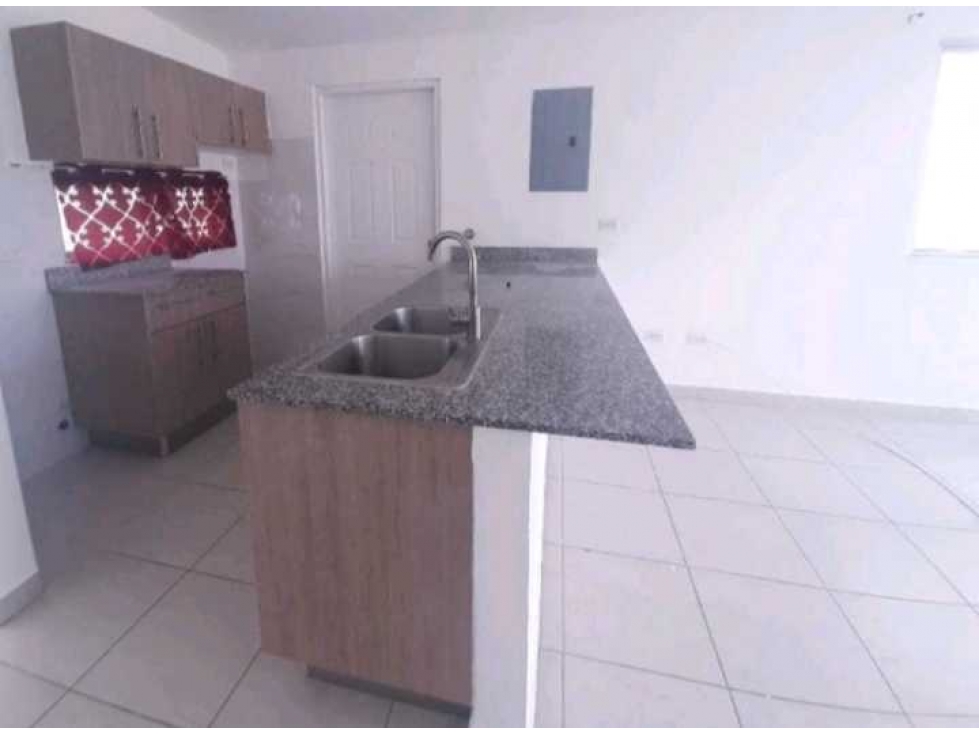 VENDO CASA EN LA CHORRERA QUINTAS DE VALLE BONITO — foto 2