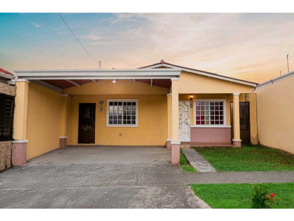 ALQUILO CASA EN VERONO PRADERA AZUL