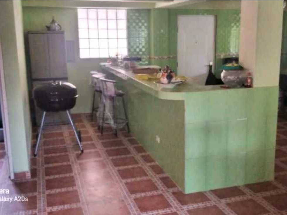 ALQUILO CASA GRANDE DE 2 PISOS EN CERRO AZUL — foto 4