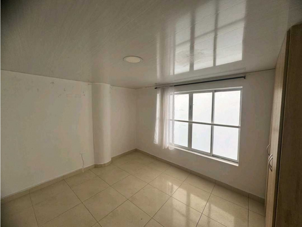 VENDO CASA SECTOR CORALES PEREIRA COD 8155194 — foto 6
