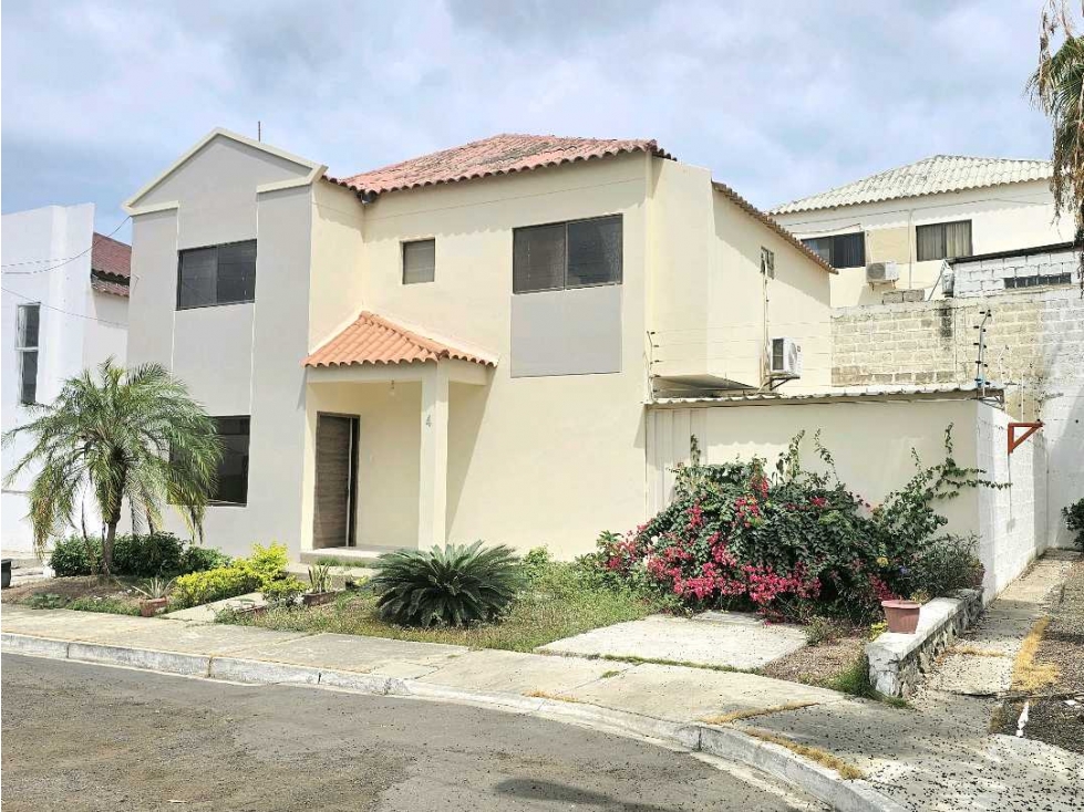 Alquilo casa, ciudad del sol, esquinera - 1