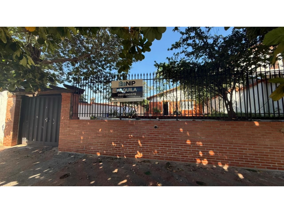 Alquilo Chalet en Barrio Nazareth zona CONDOR - 1
