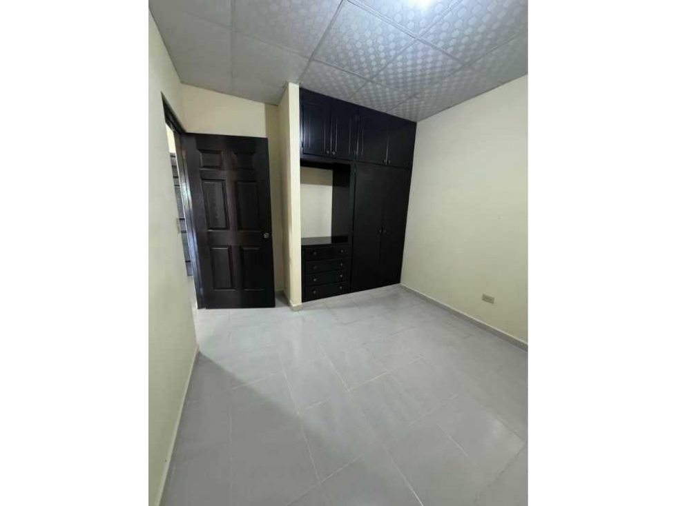 ALQUILO DUPLEX SIN MUEBLES BAGALA - 6